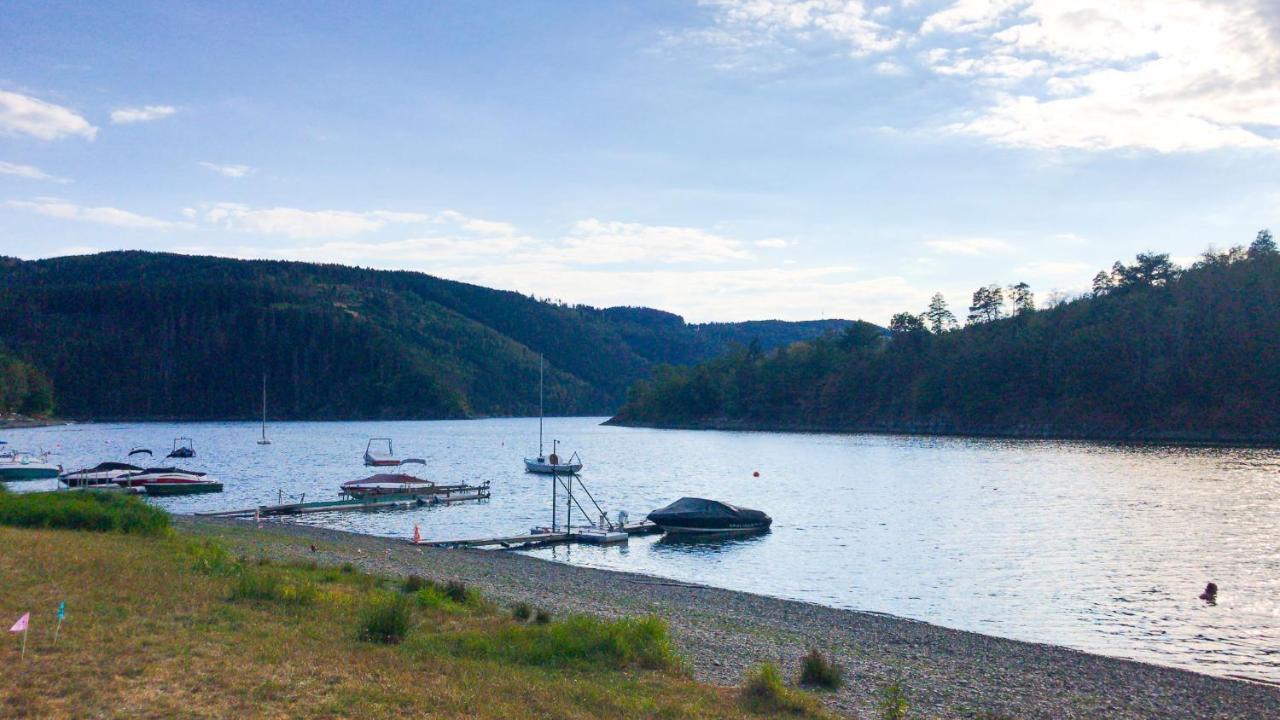 Schlossberg Apartments & Garten In Der Natur & Unweit Vom "Thueringer Meer" Unterwellenborn Dış mekan fotoğraf